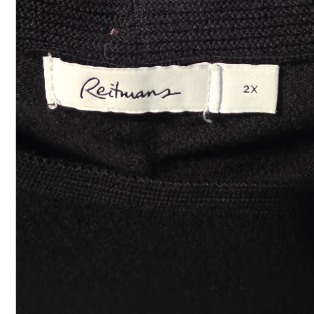 Reitmans Spft Knit And Semi Sheer Black Sleeveless Blouse - Picture 7 of 8